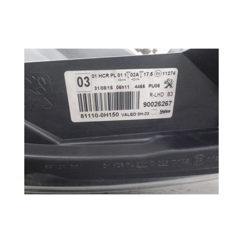 PHARE DROIT PEUGEOT 108