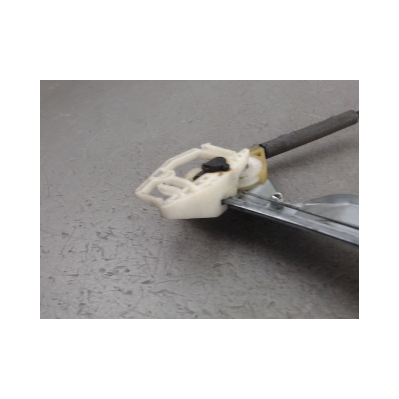 MECANISME LEVE-GLACE AVANT DROIT PEUGEOT 206