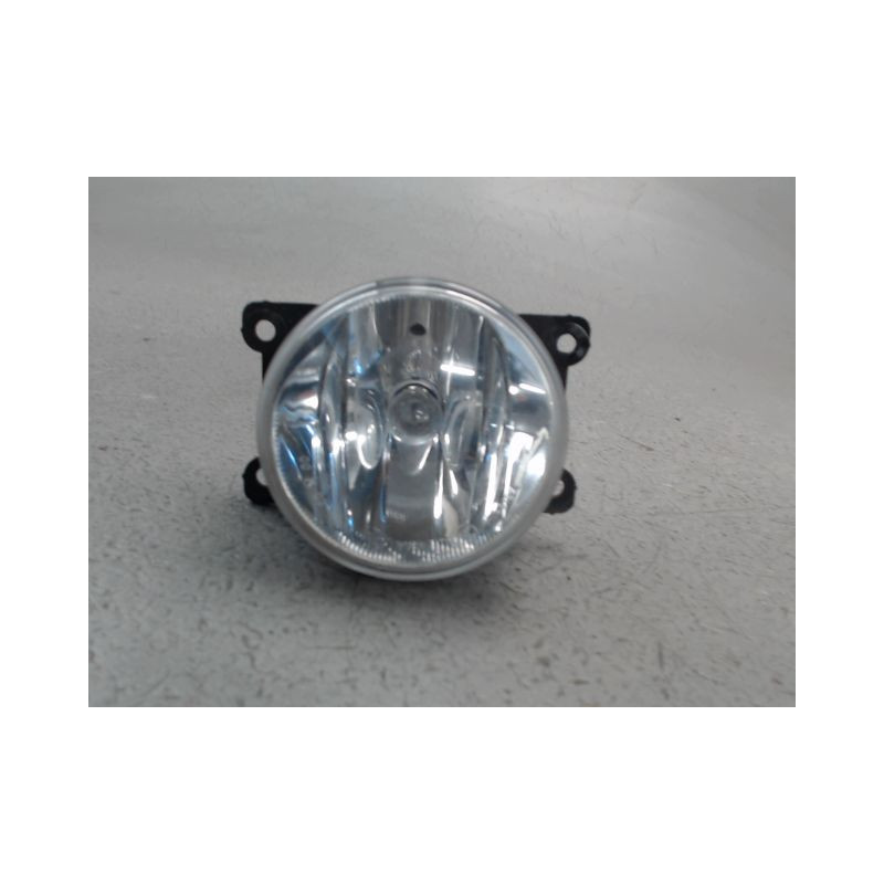 PHARE ANTIBROUILLARD AVANT DROIT PEUGEOT 208