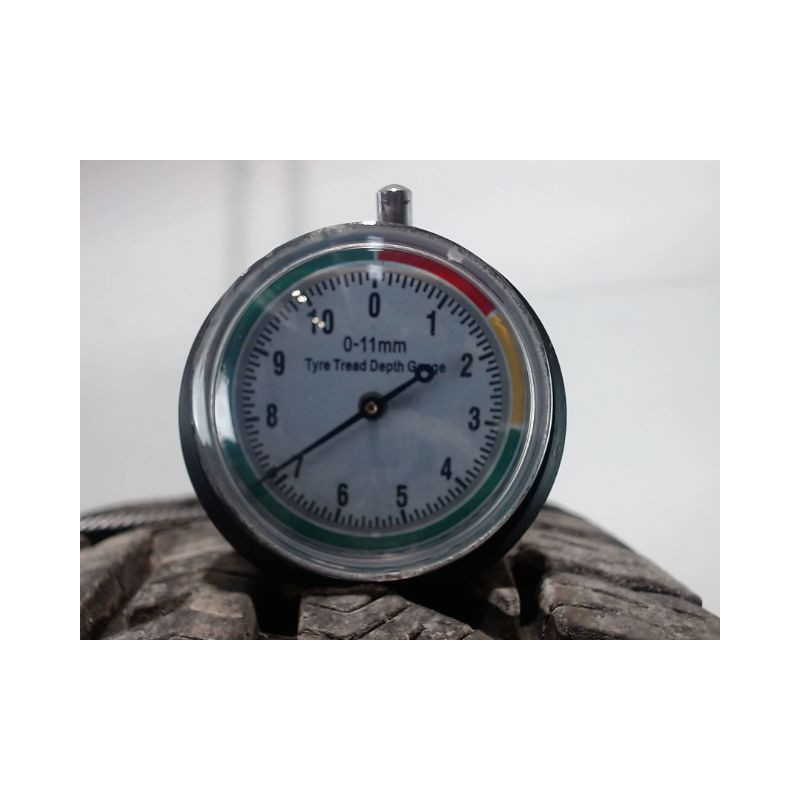 Paire de pneus TAURUS WINTER 185 60 15 88 T