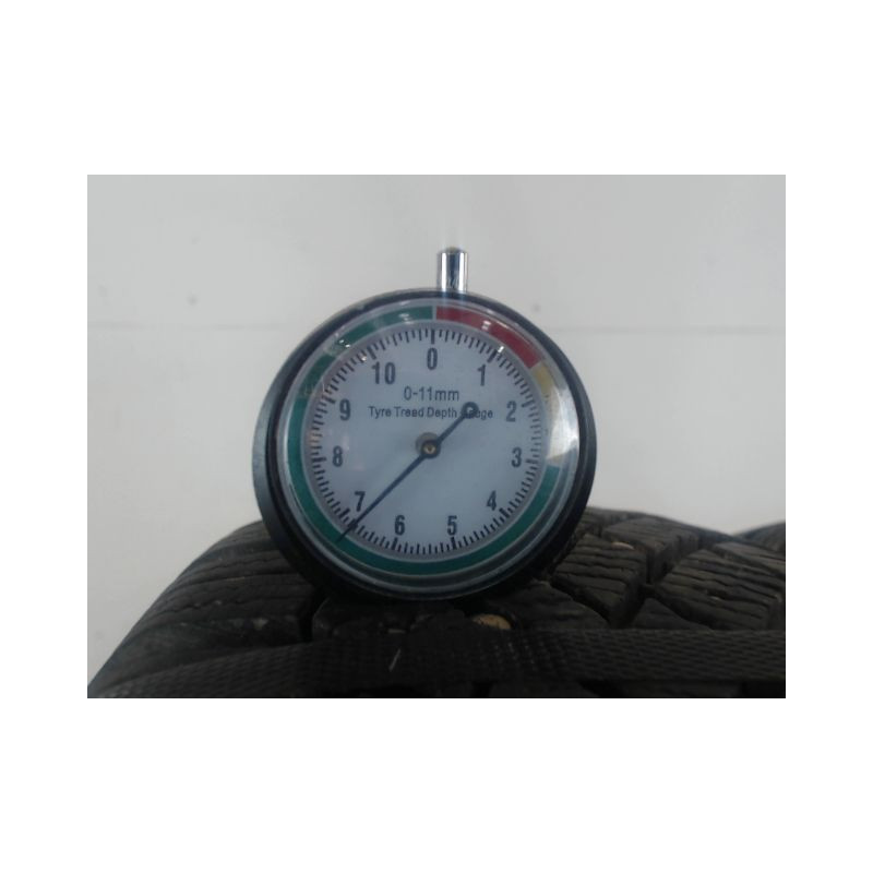 Paire de pneus CONTINENTAL WINTERCONTACT TS860 185 65 15 88 T