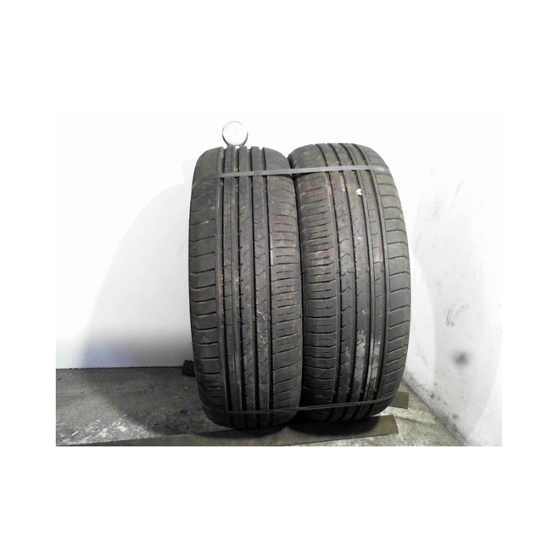 Paire de pneus WINRUN R330 185 55 15 82 V