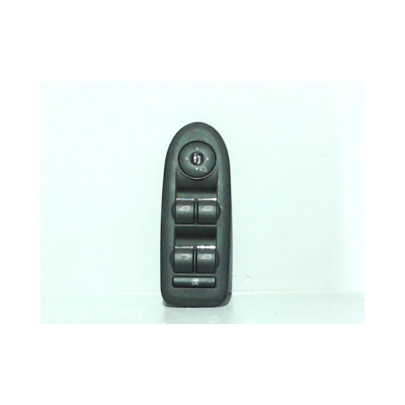 COMMANDE LEVE-GLACE PORTE AVG FORD FOCUS