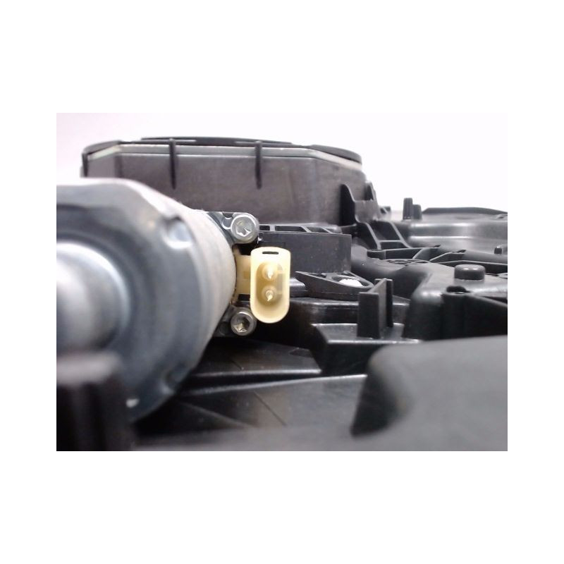 MECANISME+MOTEUR LEVE-GLACE AVANT DROIT FORD FIESTA 2005-
