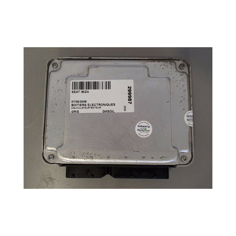 CALCULATEUR MOTEUR SEAT IBIZA