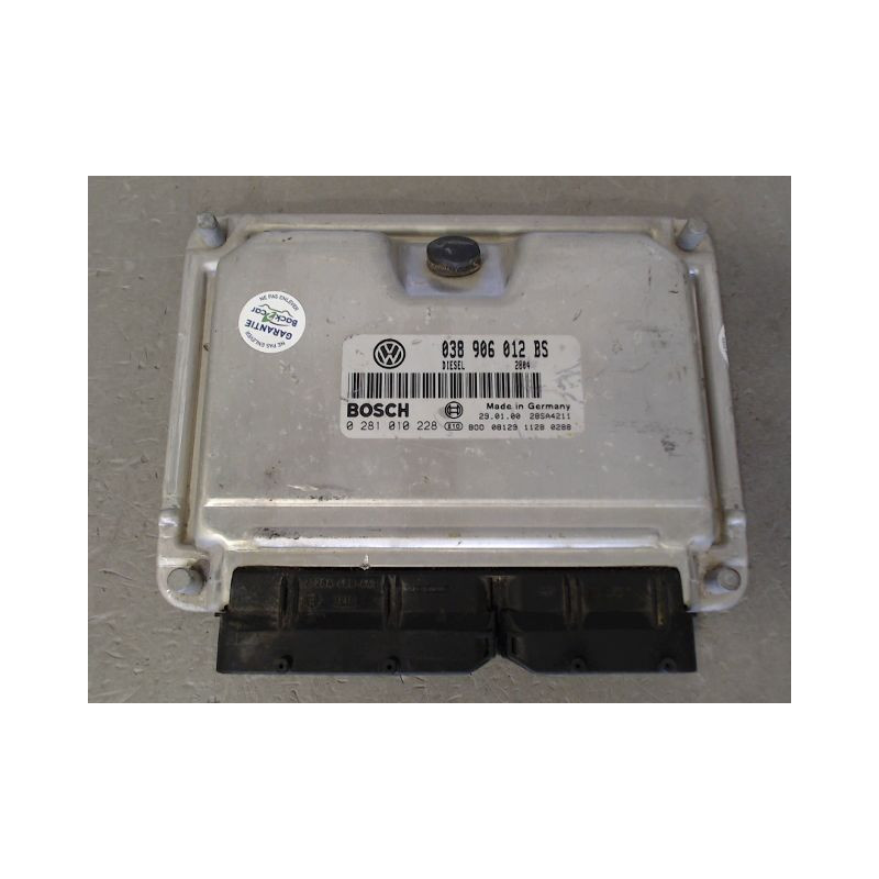 CALCULATEUR MOTEUR SEAT LEON