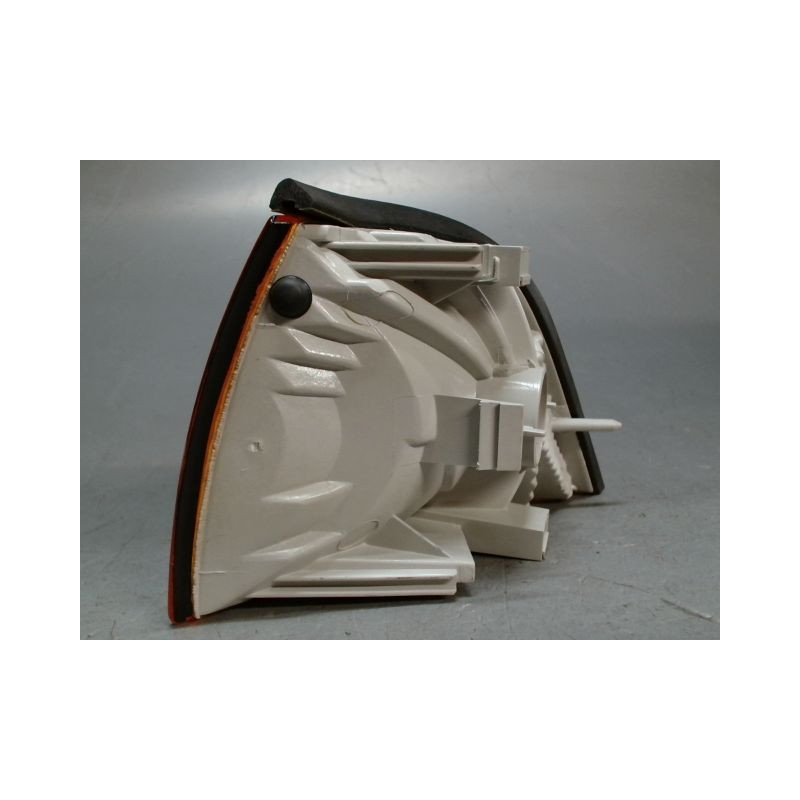 CLIGNOTANT DROIT BMW SERIE 3
