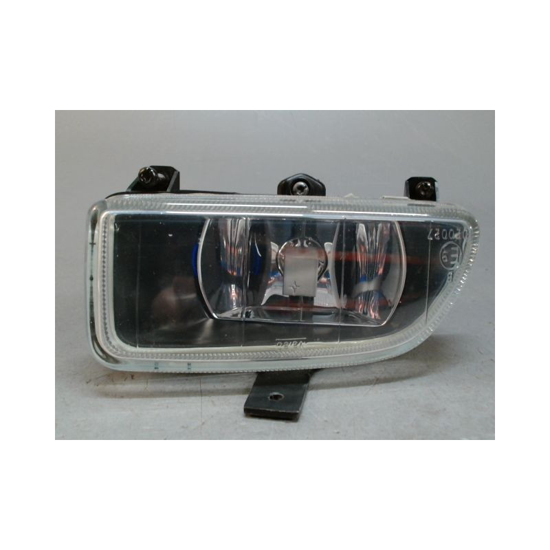 PHARE ANTIBROUILLARD AVANT DROIT FORD MONDEO