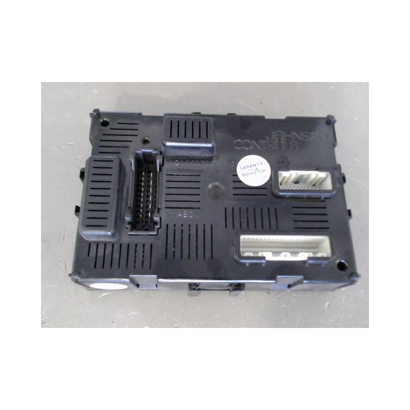 BOITIER GESTION HABITACLE RENAULT CLIO