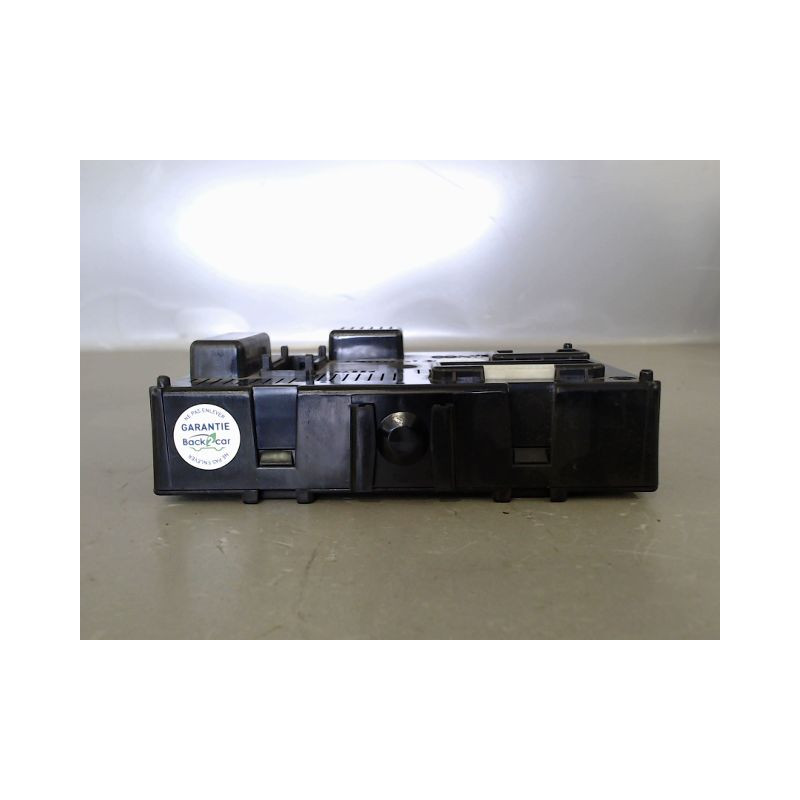 BOITIER GESTION HABITACLE RENAULT CLIO