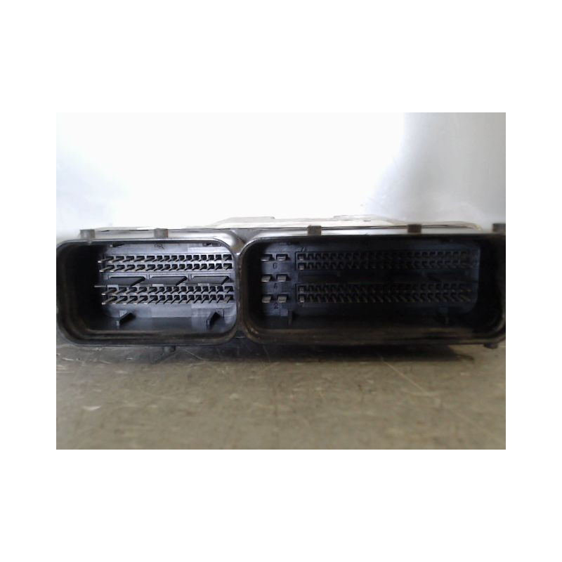 CALCULATEUR MOTEUR OPEL ZAFIRA