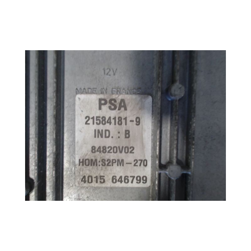 CALCULATEUR MOTEUR CITROEN XSARA
