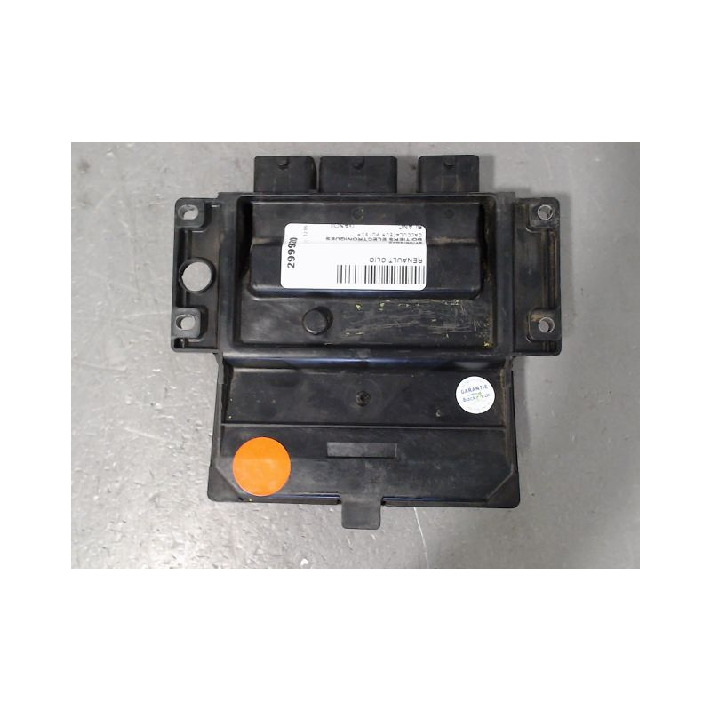 CALCULATEUR MOTEUR RENAULT CLIO