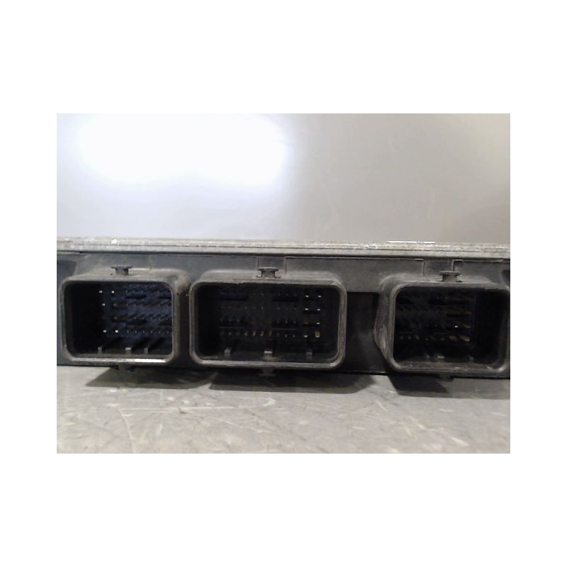 CALCULATEUR MOTEUR RENAULT MEGANE