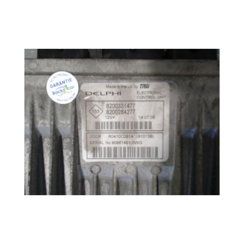 CALCULATEUR MOTEUR RENAULT CLIO