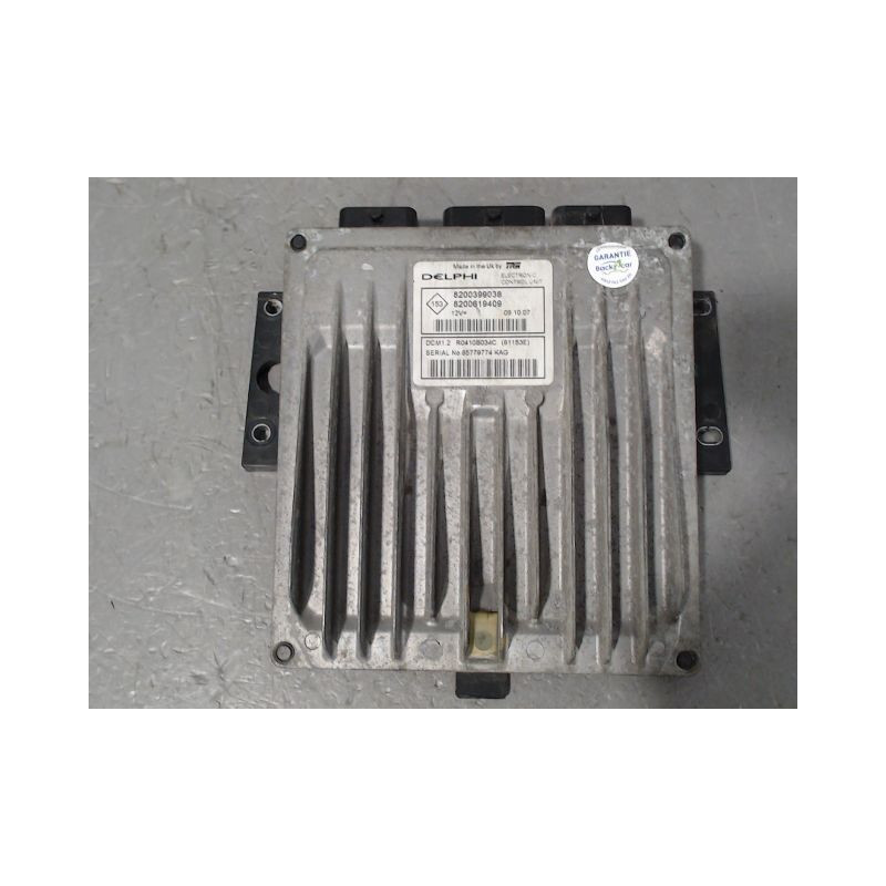 CALCULATEUR MOTEUR RENAULT MEGANE
