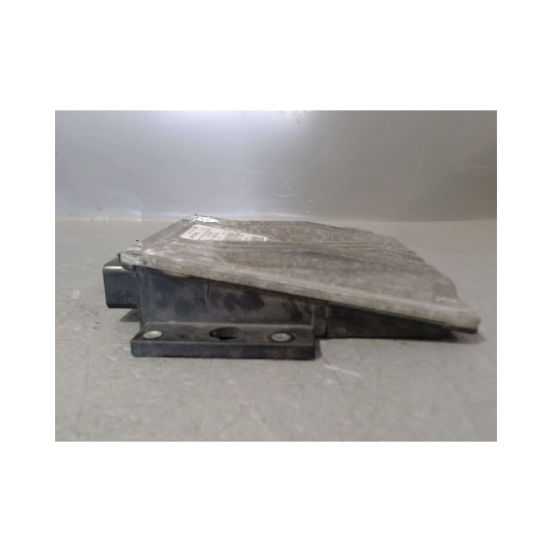 CALCULATEUR MOTEUR RENAULT MEGANE