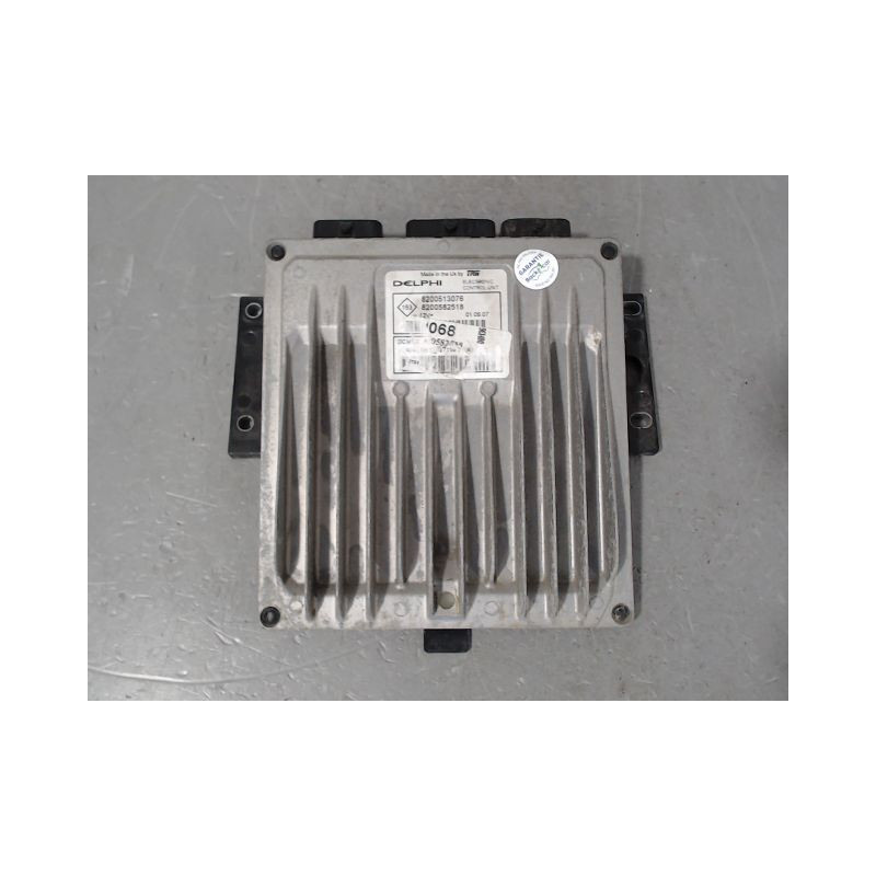 CALCULATEUR MOTEUR RENAULT KANGOO
