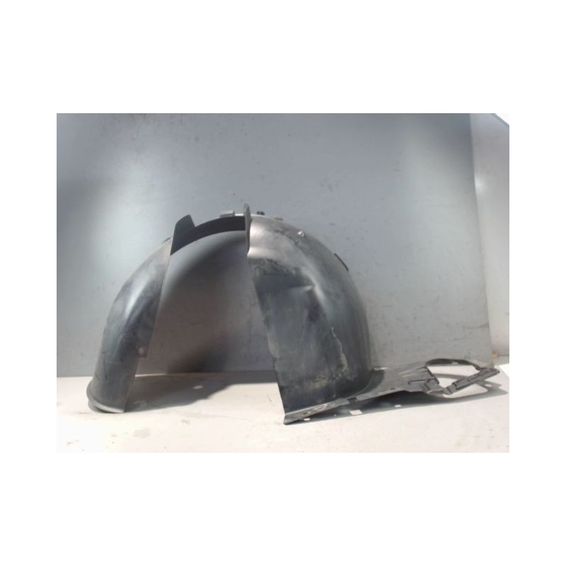 PARE-BOUE AVANT GAUCHE PEUGEOT 207 5P