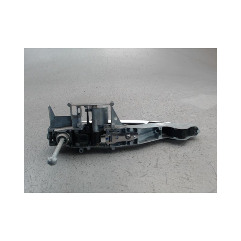 POIGNEE EXTERIEURE PORTE AVANT GAUCHE PEUGEOT 208