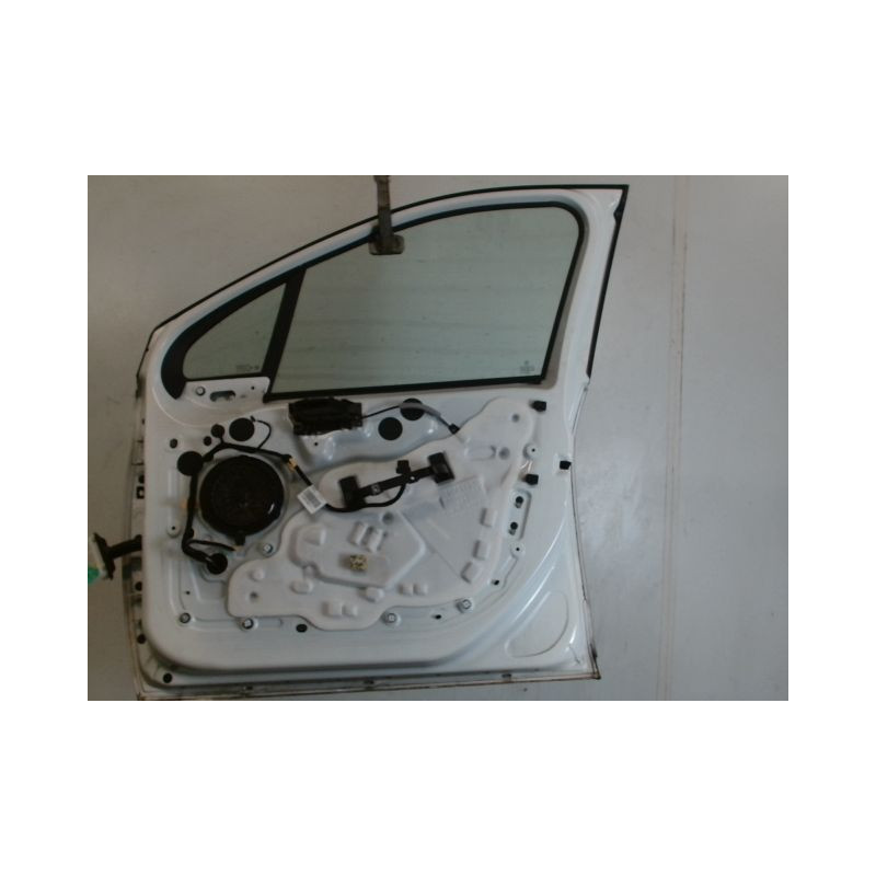 PORTE AVANT DROIT PEUGEOT 208