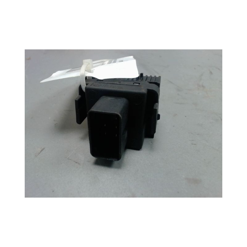 COMMANDE RÉGLAGE HAUTEUR DE PHARE VOLKSWAGEN POLO 5 PHASE 1  DIESEL