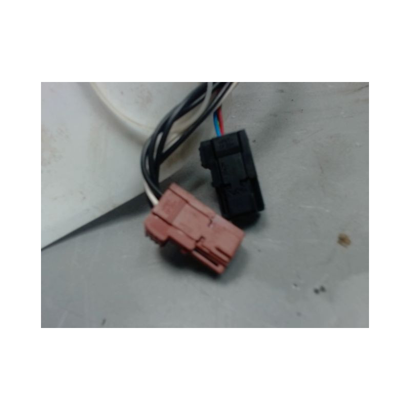 RETROVISEUR EXTERIEUR ELECTRIQUE DROIT PEUGEOT 208 PHASE 1 1.4 HDI - 8V TURBO