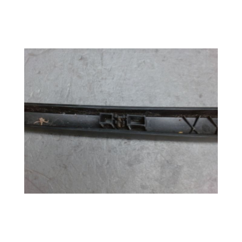 BRAS ESSUIE-GLACE ARRIERE SEAT IBIZA 4  DIESEL