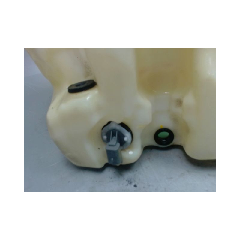 RESERVOIR LAVE-GLACE AVANT PEUGEOT 3008 1 PHASE 1 1.6 HDI - 16V T