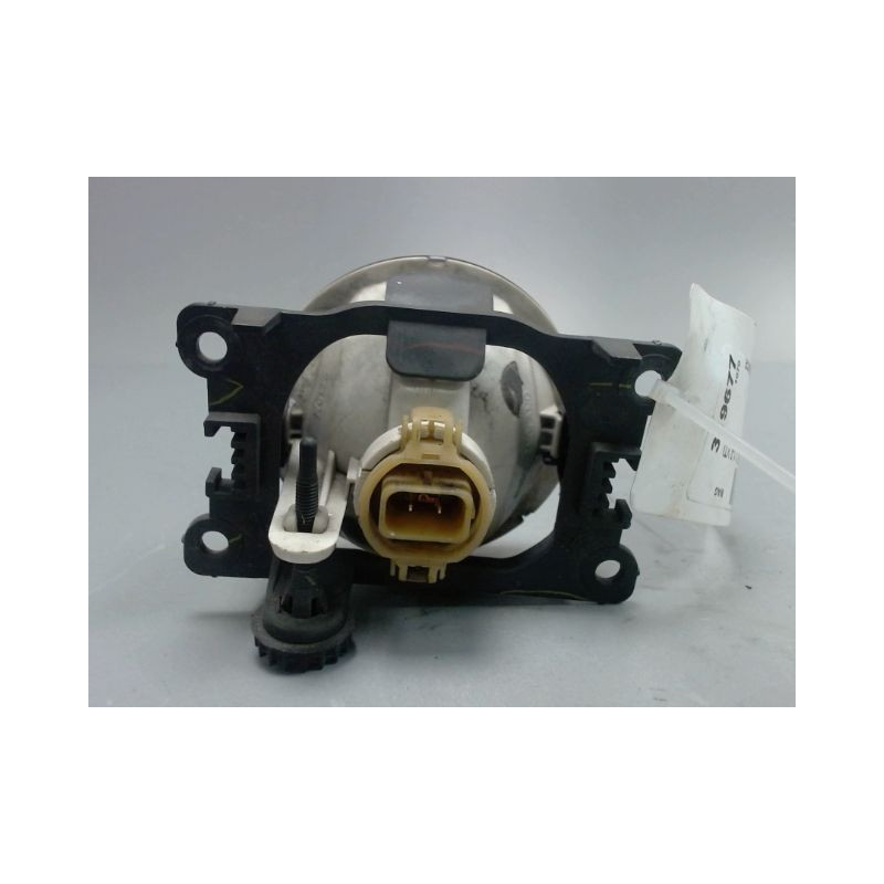 PHARE ANTIBROUILLARD AVANT DROIT PEUGEOT 208 1 PHASE 1 1.2 VTI - 12V