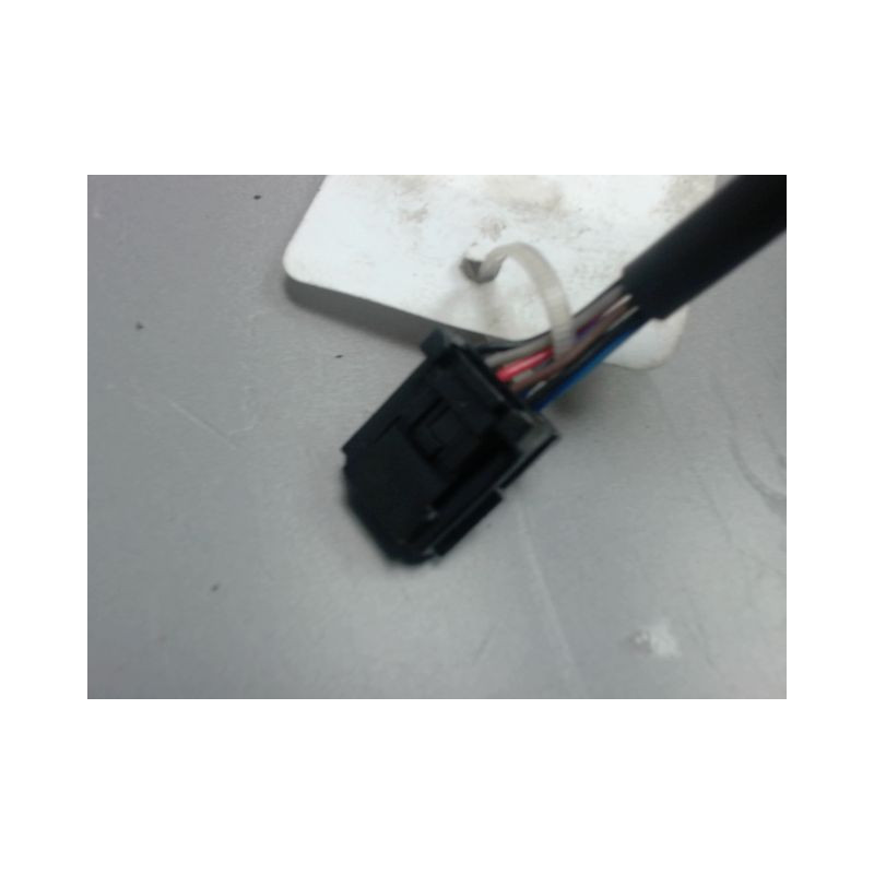 RETROVISEUR EXTERIEUR ELECTRIQUE GAUCHE RENAULT CLIO 4 PHASE 2 1.5 DCI - 8V TU