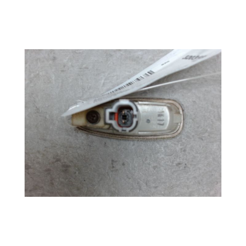 REPETITEUR AILE DROIT KIA RIO