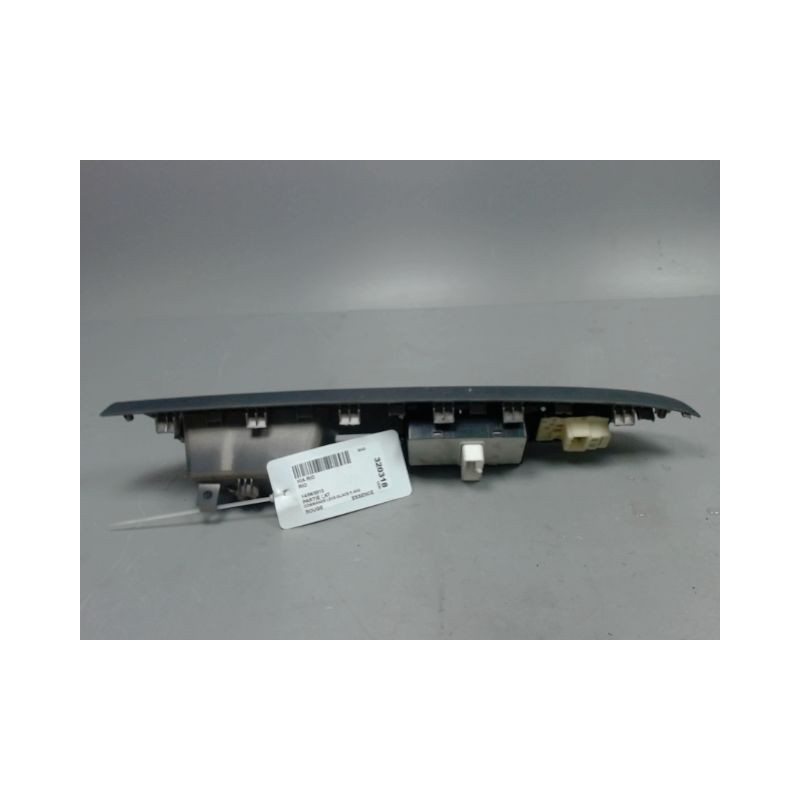 COMMANDE LEVE-GLACE PORTE AVG KIA RIO