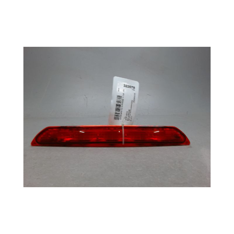FEUX STOP SUPPLEMENTAIRE CITROEN C3 2 PHASE 1 1.4I - 8V