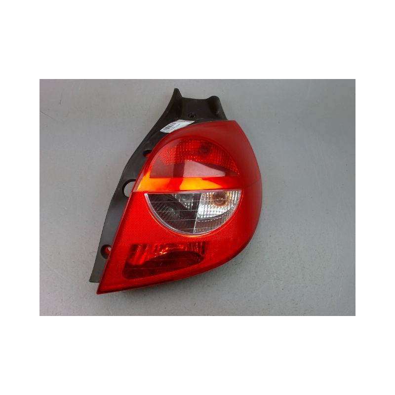 FEU ARRIERE DROIT RENAULT CLIO III Phase 1 2005-2009