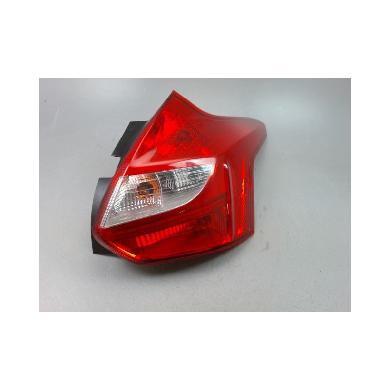 FEU ARRIERE DROIT FORD FOCUS III 2011-...