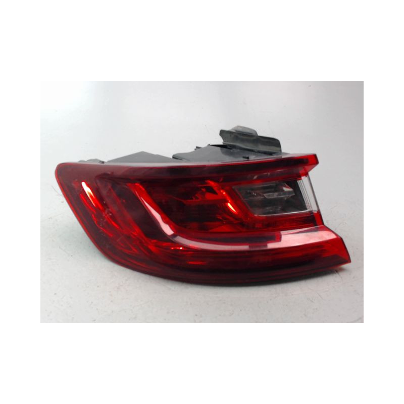 FEU ARRIERE GAUCHE  RENAULT MEGANE IV PHASE 1 2015-