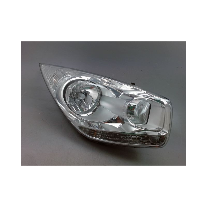 PHARE DROIT KIA VENGA 09-