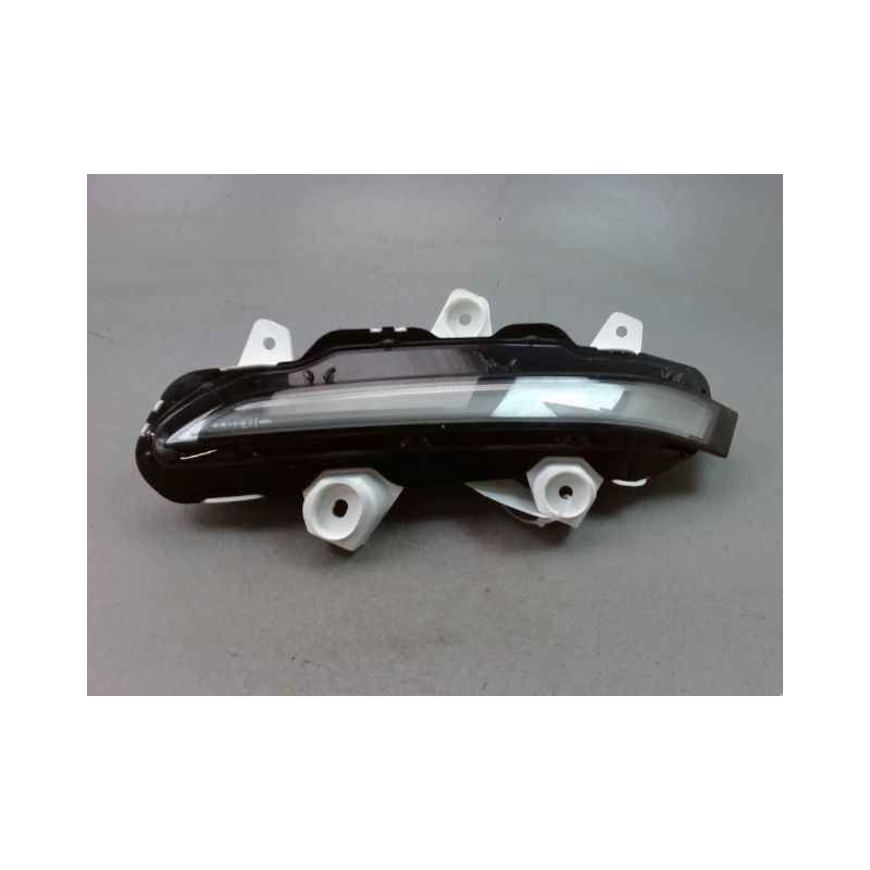 FEUX POSITION DROIT PEUGEOT 2008