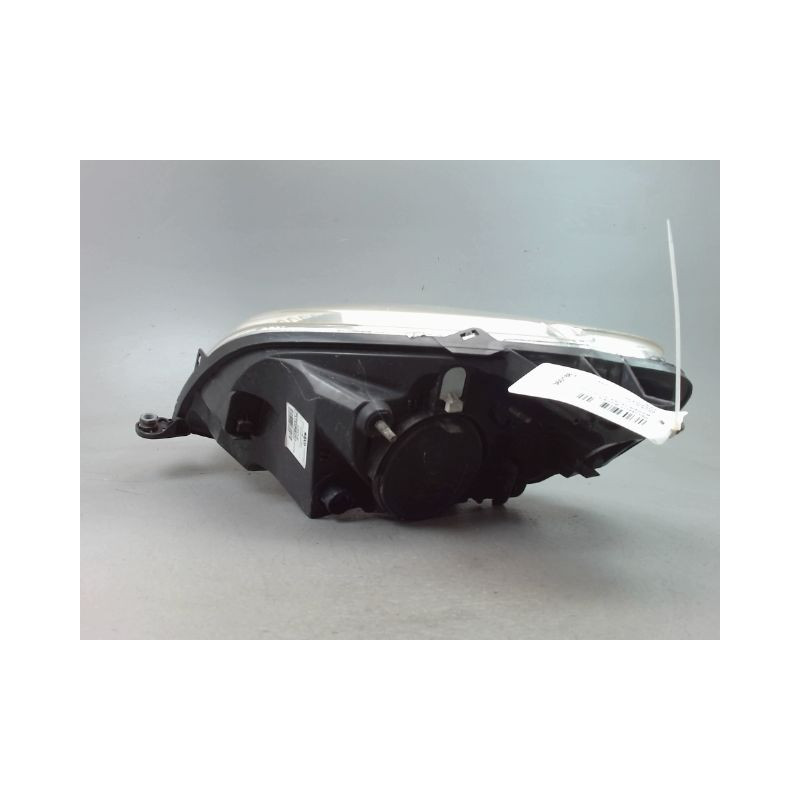 PHARE DROIT PEUGEOT BIPPER TEPEE 2008-...