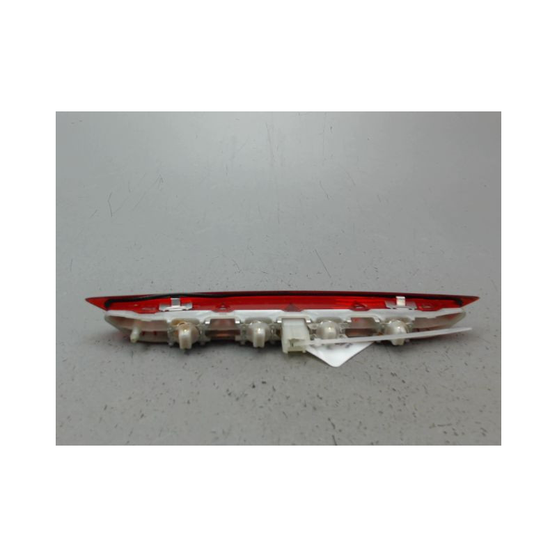 FEUX STOP SUPPLEMENTAIRE CITROEN C3 II Phase 2 (A51) 2013-2016