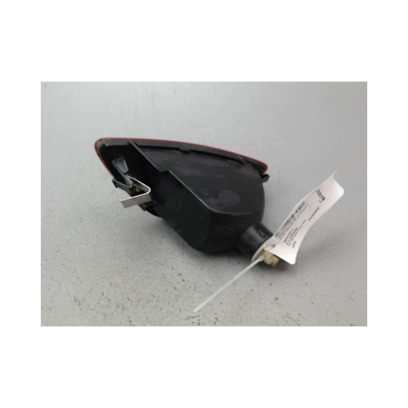 FEU DE PARE-CHOC ARRIERE GAUCHE RENAULT CLIO III Phase 2 2009-2014