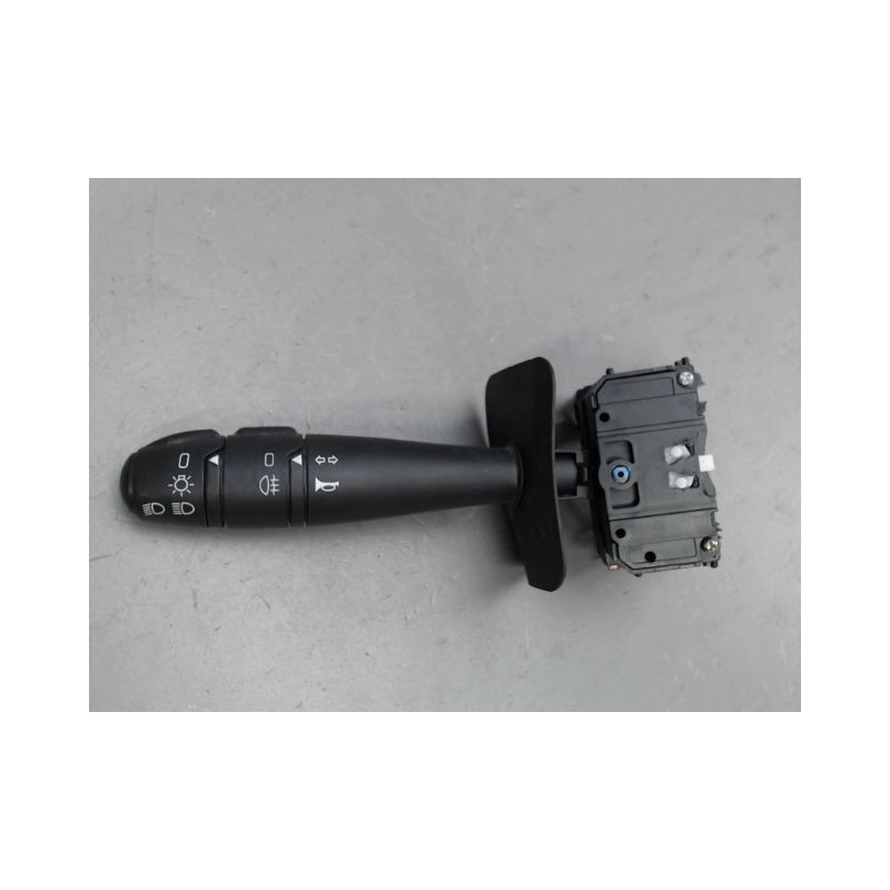 COMMANDE CLIGNOTANT DACIA DUSTER