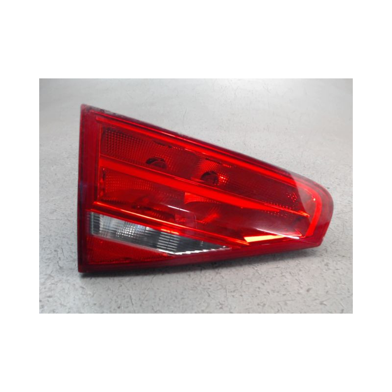 FEU ARRIERE INTERIEUR GAUCHE AUDI A4