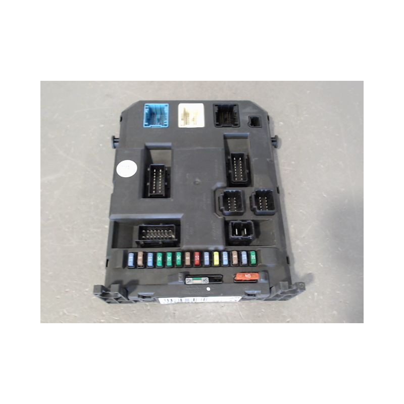 BOITIER GESTION HABITACLE PEUGEOT 207
