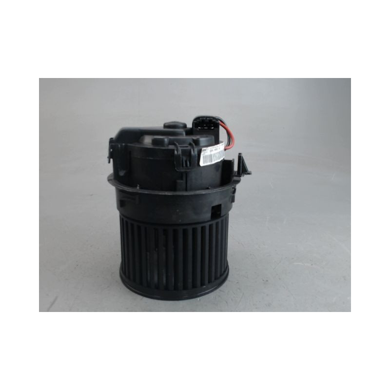 MOTEUR VENTILATEUR CHAUFFAGE PEUGEOT 208