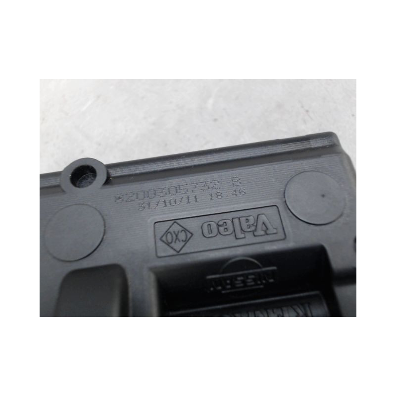 ACTIONNEUR TRAPPE CARBURANT RENAULT MEGANE