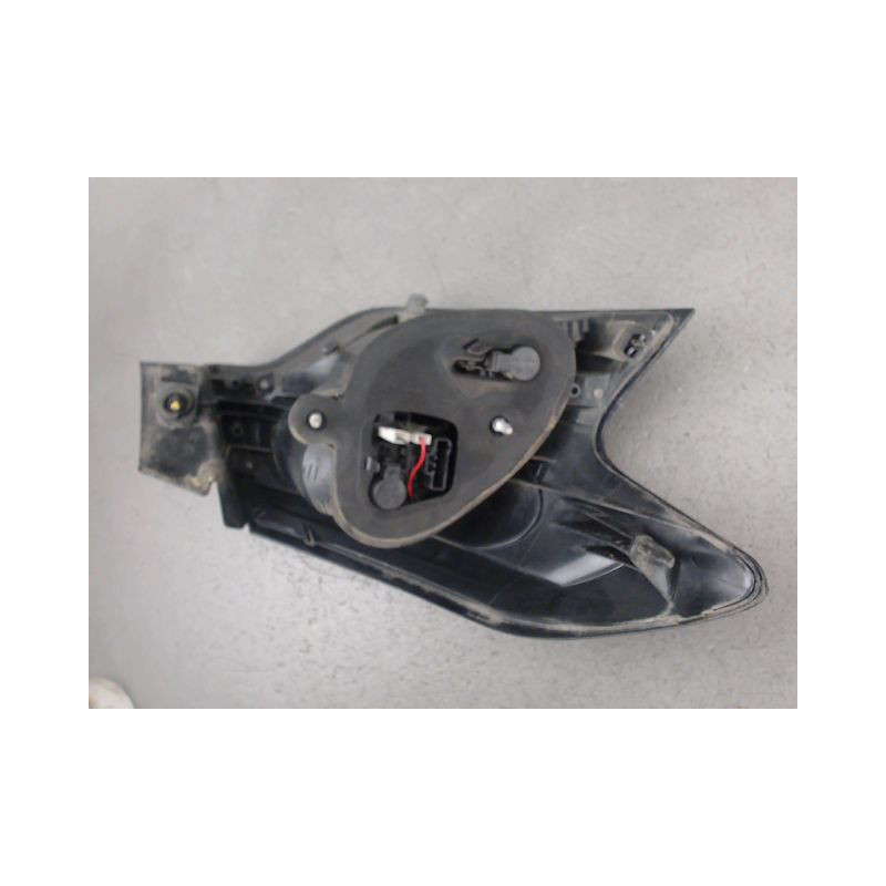 FEU ARRIERE DROIT CITROEN DS4