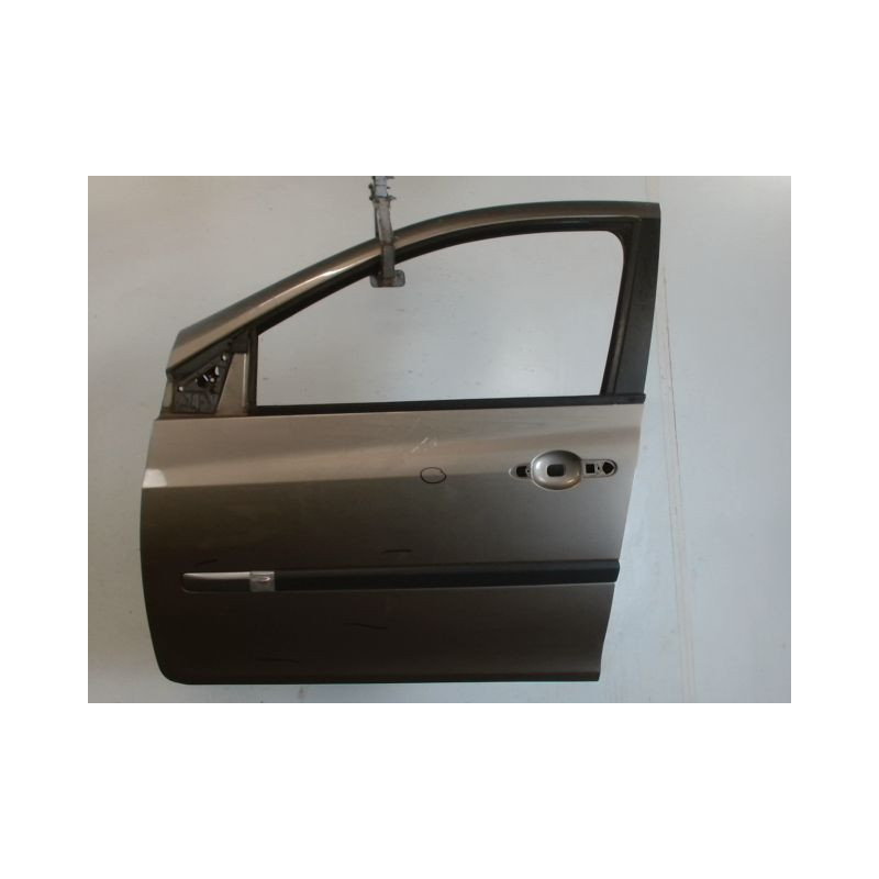 PORTE AVANT GAUCHE RENAULT CLIO