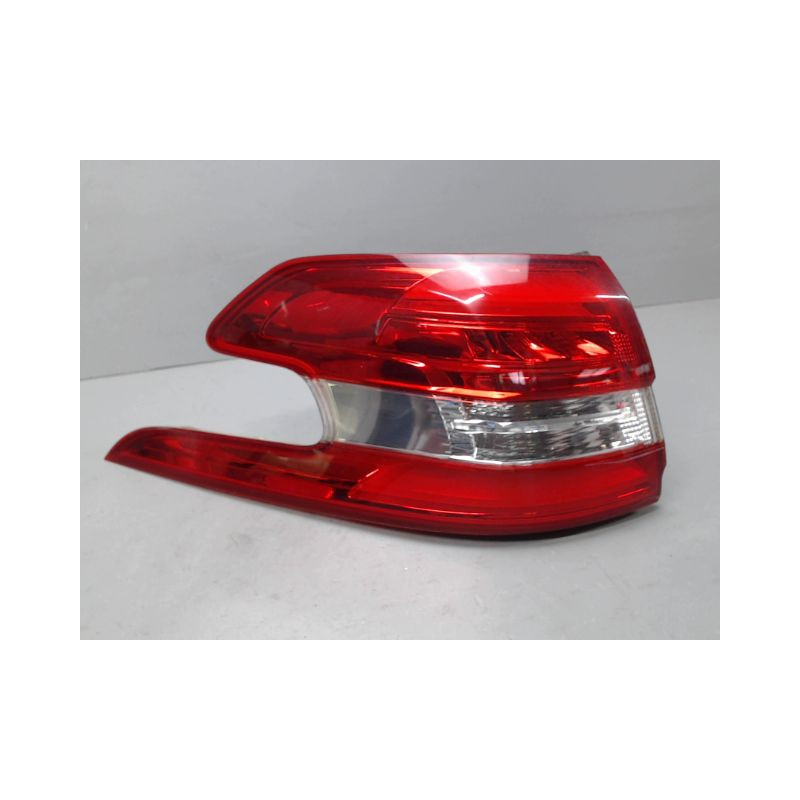 FEU ARRIERE GAUCHE  PEUGEOT 308
